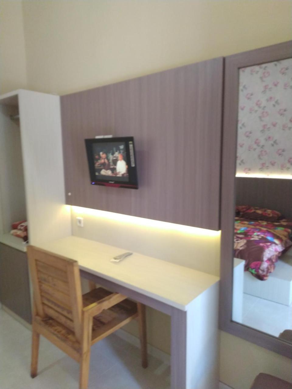 R3 Brawijaya Homestay Banyuwangi  Exterior photo